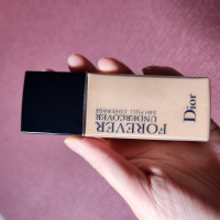 DIOR FOREVER UNDERCOVER 24h full coverage foundation 020