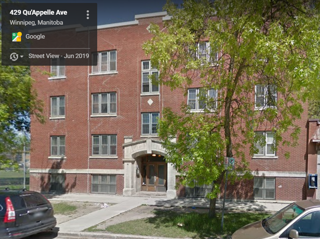 Large & Renovated Suites- Near U of W