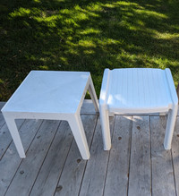 Outdoor plastic end tables