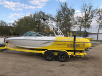 Beautiful 2017 Sanger 237SX Surf Boat