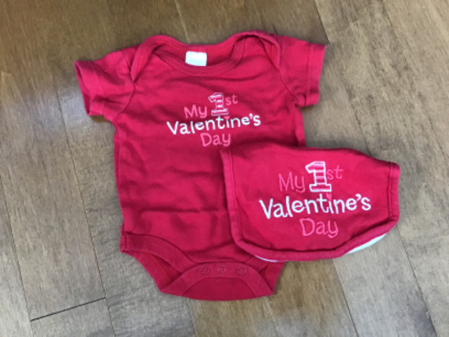 MY FIRST VALENTINE’S DAY SIZE 0-3 MONTH ONESIE AND BABY BIB SET in Clothing - 0-3 Months in Peterborough