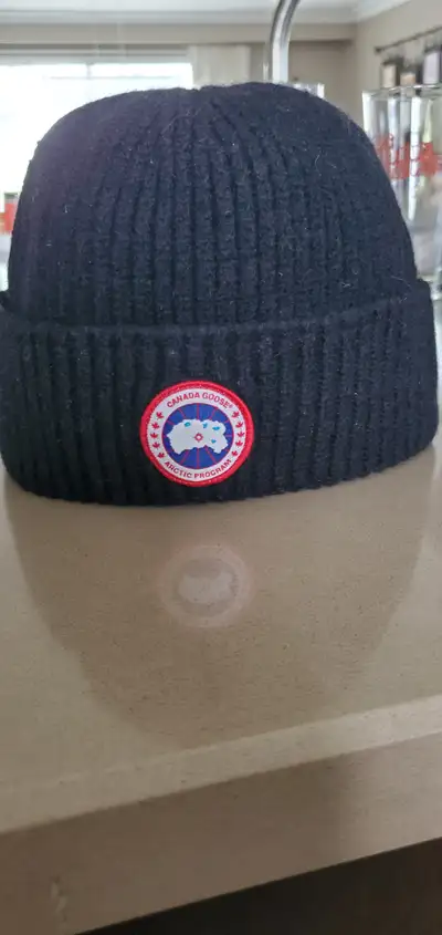 Canada Goose toque, View more