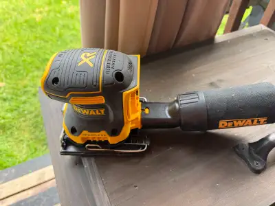 DeWalt DCW200 20V Max XR Brushless 1/4 Sheet Palm Sander, View more