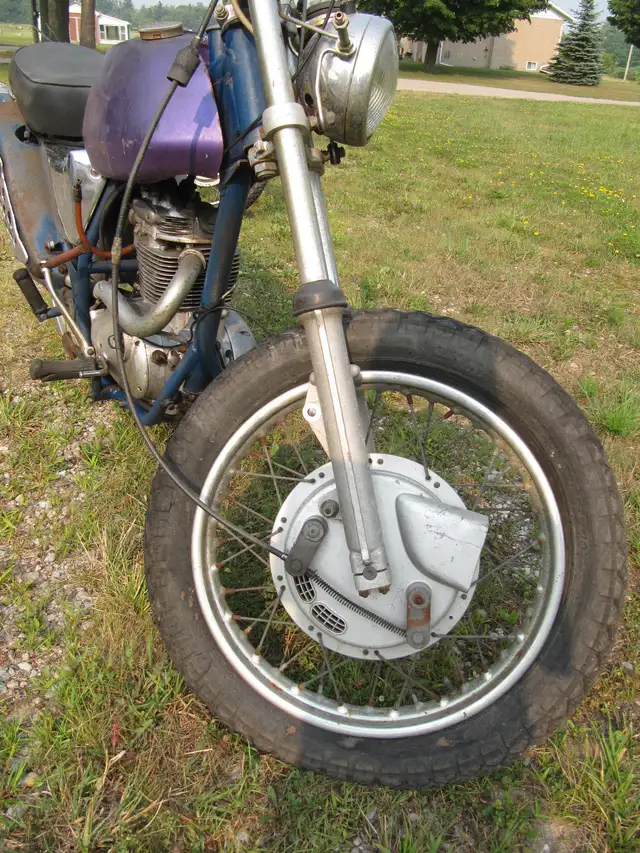 *SOLD* 2 X TRIUMPH TRAILBLAZER STREET SCRAMBLER MOTORCYCLES in Street, Cruisers & Choppers in Barrie - Image 7