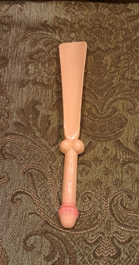 NSFW GAG GIFT (Shoe Horn)