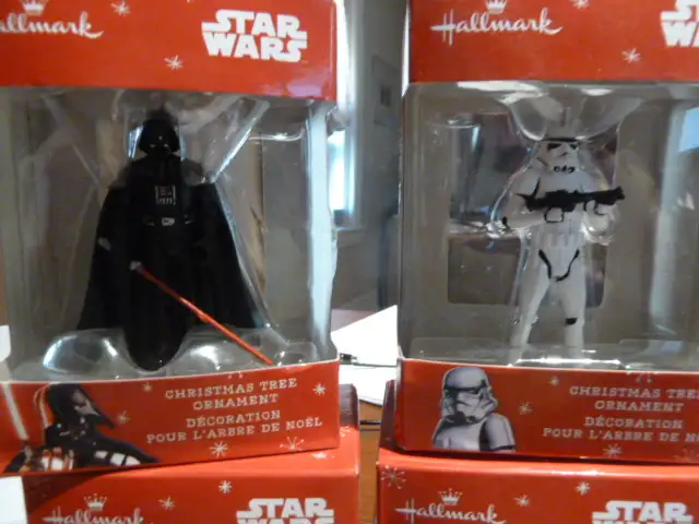 NEW Star Wars Christmas Tree Ornaments in Holiday, Event & Seasonal in Ottawa - Image 4