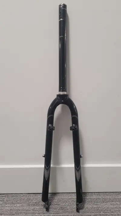 Rigid fork MARIN. For thick wheels 27.5"/700. Diameter 28.5mm., View more