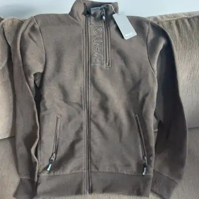BRAND NEW  Bench jacket unisex, View more