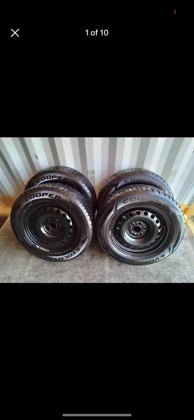 Set of 4 COOPER winter tires with rims (235 65 18) pattern (6×120) TPMS 2016 CADILLAC SRX