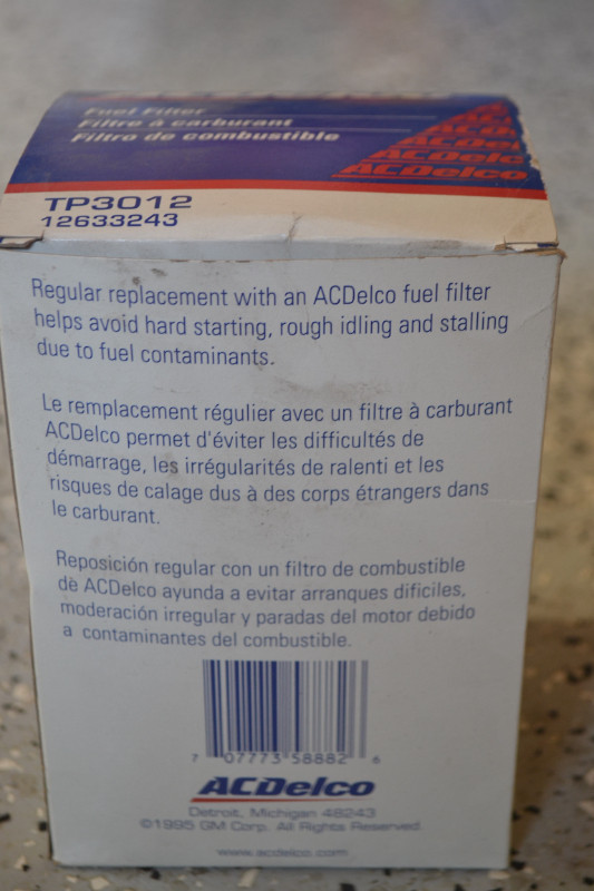 Fuel and Oil Filters TP3012 PH2809 L1019 F50016 31203 in Engine & Engine Parts in Lethbridge - Image 3