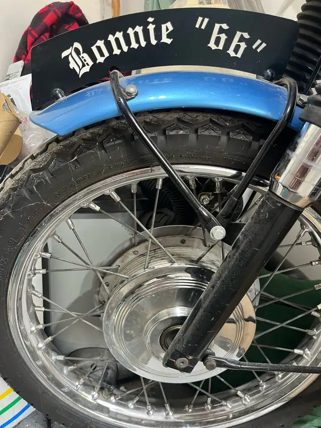 1966 TRIUMPH BONNEVILLE T120 in Other in Gatineau - Image 5