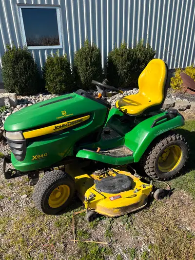 John Deere Riding Lawnmower, View more