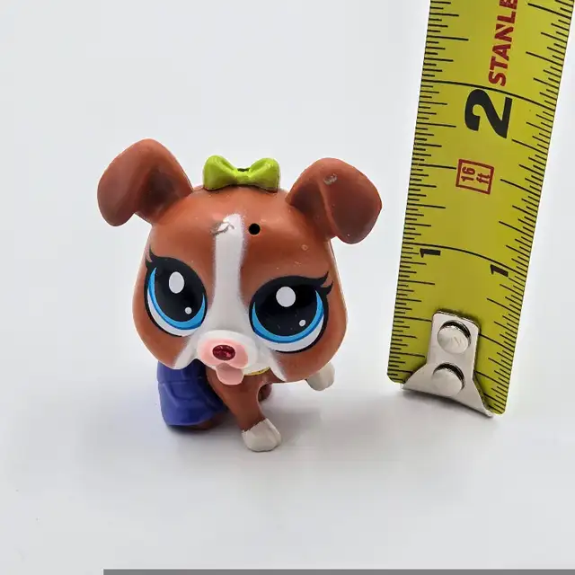 Littlest Pet Shop Nola McTwist #262 Boxer Dog Skate Park Playset in Toys & Games in Strathcona County - Image 9