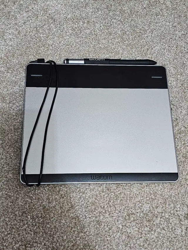 Intuous Wacom Drawing Tablet CTL-480 in Hobbies & Crafts in Edmonton - Image 2
