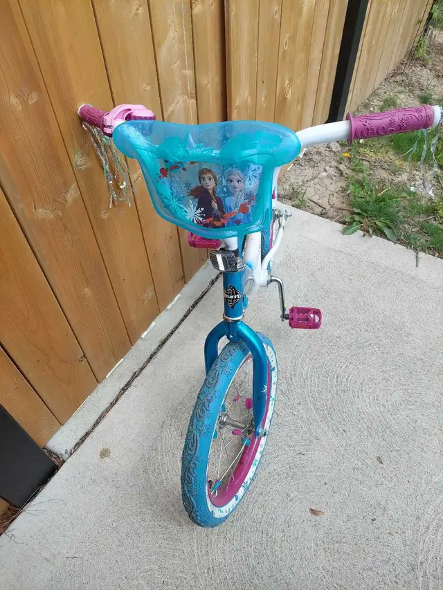 Bicycle - kids - Frozen in Kids in Windsor Region - Image 3