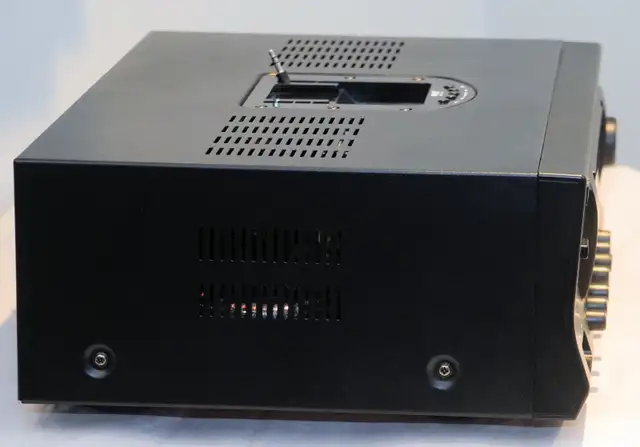 Pyle Hybrid Amplifier PT270AIU – Home Audio Receiver in Stereo Systems & Home Theatre in Mississauga / Peel Region - Image 11