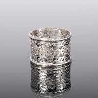 silver or silver plate napkin rings