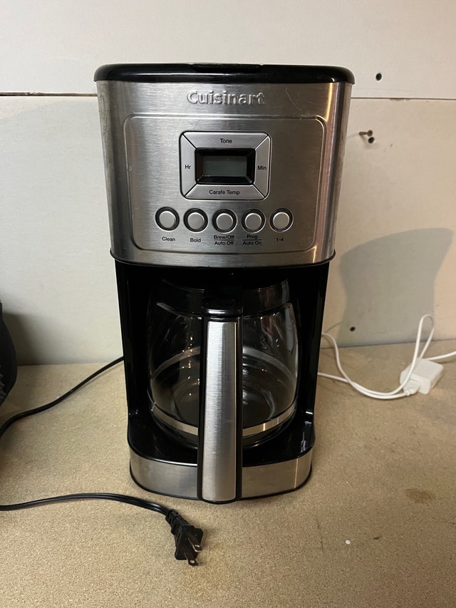 Cusinart coffee maker — works great Coffee Makers Winnipeg Kijiji