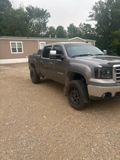 2013 GMC 1500 Crew Cab - In great shape - Everything works like it should - Has a service air bag li...