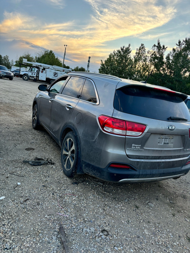 running or not I buy cars as is and offer free tow in Cars & Trucks in Edmonton - Image 4