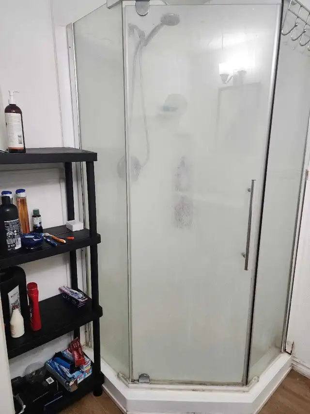 Room for Rent in Long Term Rentals in Kitchener / Waterloo - Image 4
