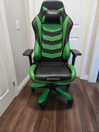 Dxracer gaming chair