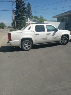 2013 Chevrolet Avalanche LTZ