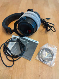 Beyerdynamic Custom One Pro headphone