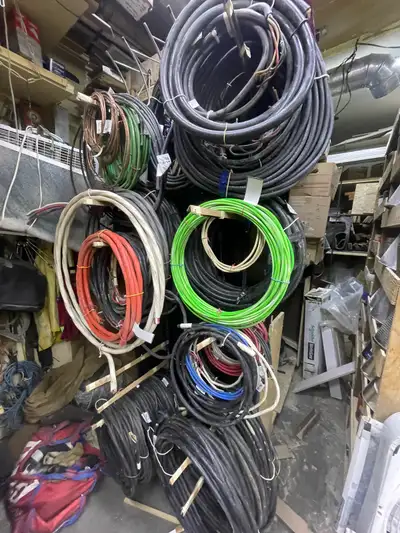 Assortments of wire Prices sizes vary. Soow. 14/4. 14/3. 12/3 10/3 6/3 Rw 2awg tw2awg Ground 6awg an...