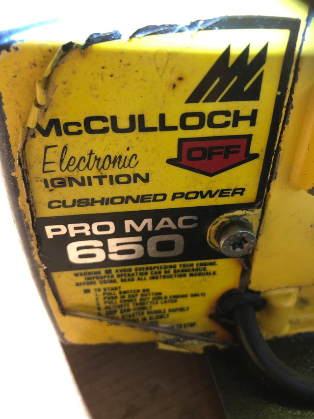 McCullock pro Mac 650 chainsaw chain saw 20 inch  in Power Tools in Oakville / Halton Region - Image 2