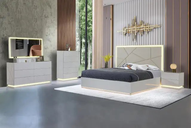 GRANDES VENTES DE SET DE CHAMBRE A DES PRIX IMBATTABLES in Beds & Mattresses in City of Montréal - Image 6