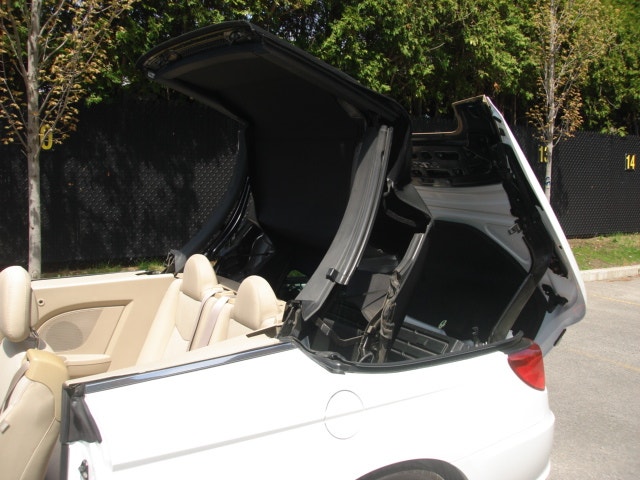 CHRYSLER 200 TOURING 2011 CABRIOLET — photo 4
