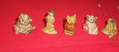 11 Wade England Red Rose Cat, Owl, Bush Animal Figurine Whimsies, View more