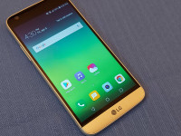 Cell phone LG -G5 32GB [ Unlocked for any provider ].