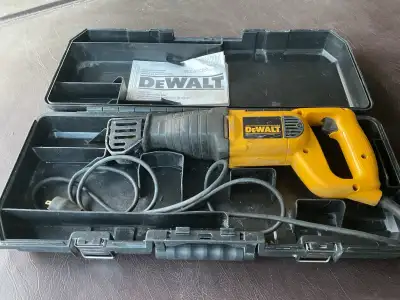 scie alternative Dewalt et coffret, View more