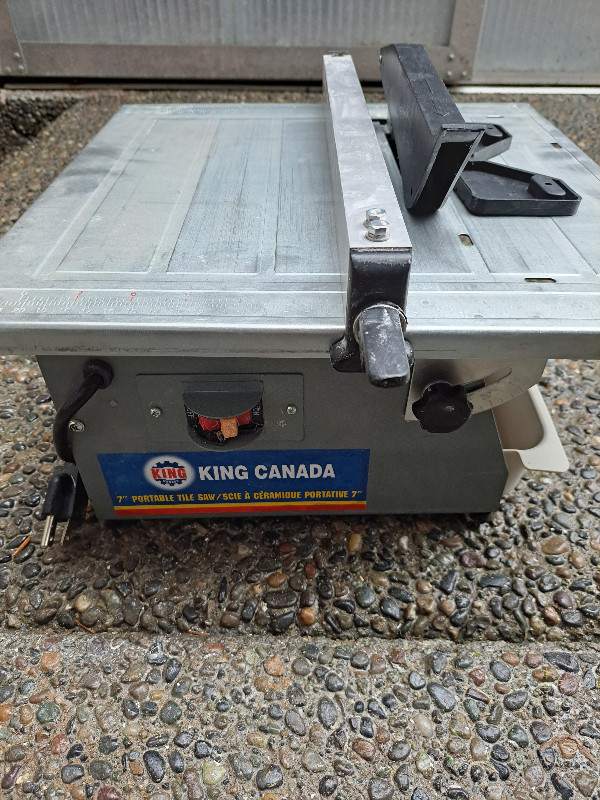 7" Tile Saw Cutter in Power Tools in Burnaby/New Westminster