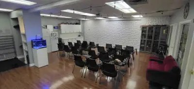 Who and what is this space Ideal for? • Small Church/group worship services (20-30 people) • Prayer...