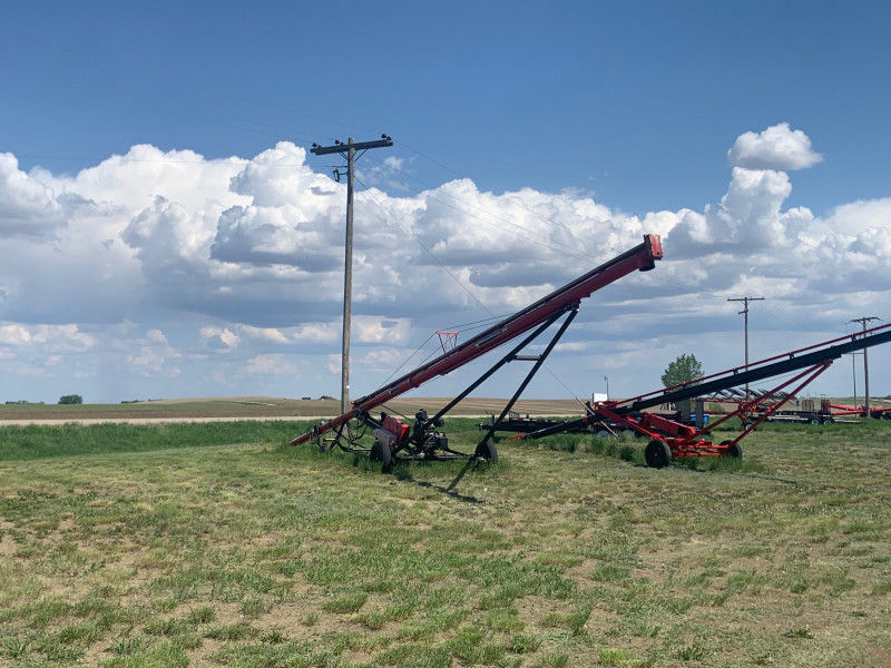8x51 Wheatheart Farming Equipment Swift Current Kijiji