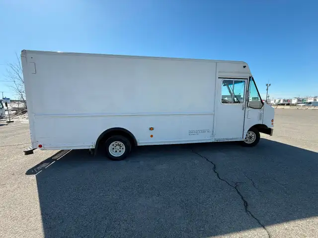 Ford Utilimaster476837223670097922