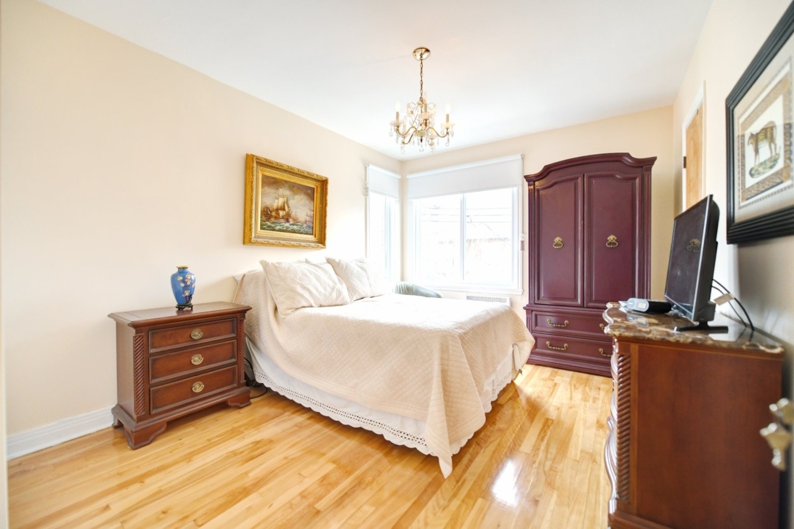 **À LOUER – Grand appartement 2 chambres à Montréal** — photo 3