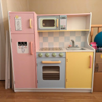 KidKraft Wooden Play Kitchen