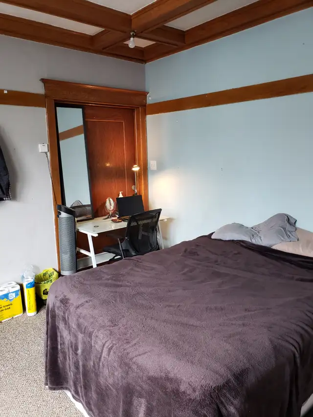 House for rent  furnished, utilities included, Christie-St.Clair