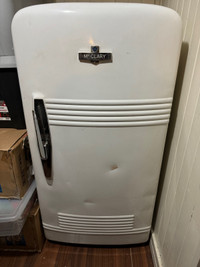 1954 McClary fridge 