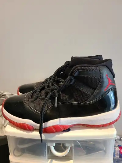 Nike air jordans 10 size 10 mint condition, View more