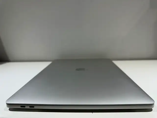 MacBook Pro 16” [2019, i7-2.6GHz, 16GB Ram, 512GB SSD]63005665543939123