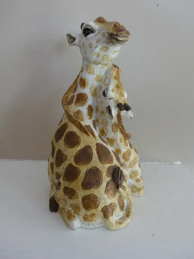 JAIMY Giraffes in Arts & Collectibles in Delta/Surrey/Langley - Image 6