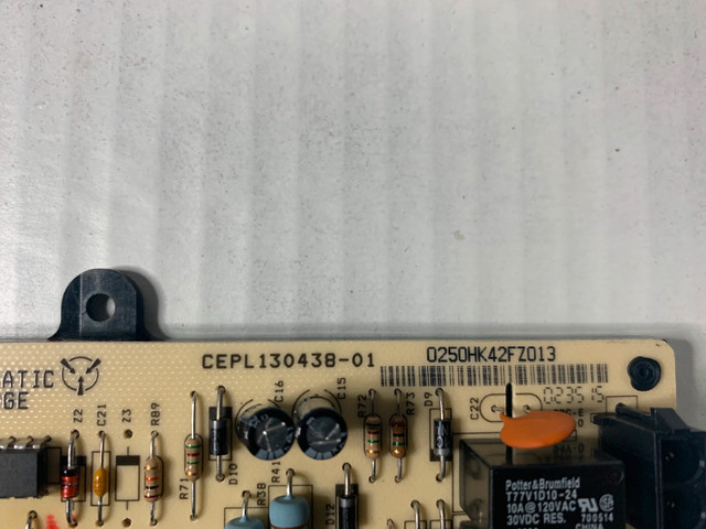 CARRIER/BRYANT/PAYNE Furnace control board CEPL130438-01 in Heating, Cooling & Air in City of Toronto - Image 3