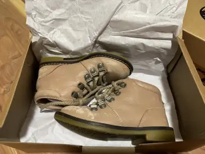 Zara Baby fall ankle boots, size 8, View more