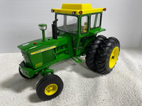 *HERE NOW* 1/16 JOHN DEERE 4020 60TH Ann. Farm Toy Tractor