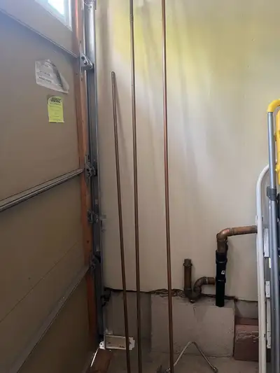 6.5 feet - pipe 1 7.5 feet - pipe 2 9.5 feet - pipe 3 2 copper brass elbows bottom right of picture...